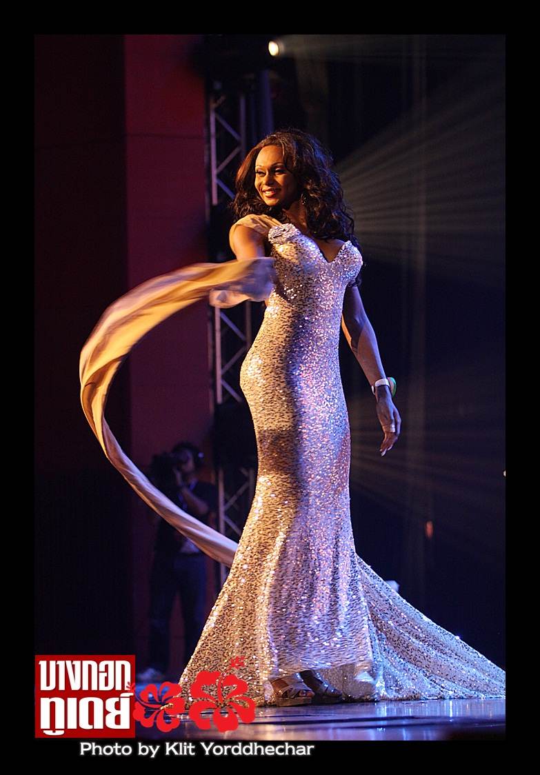 วอร์มเครื่องสู่...Miss International Queen 2012