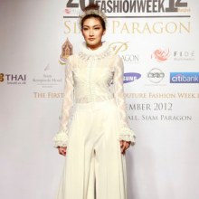 แพนเค้ก เขมนิจ @ Siam Paragon International Couture Fashion week 2012