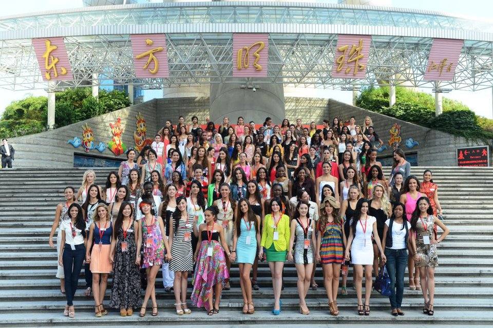 ขอกำลังโหวตให้ น้องณฉัตร มิสไทยแลนด์เวิลด์ด้วยค่ะ