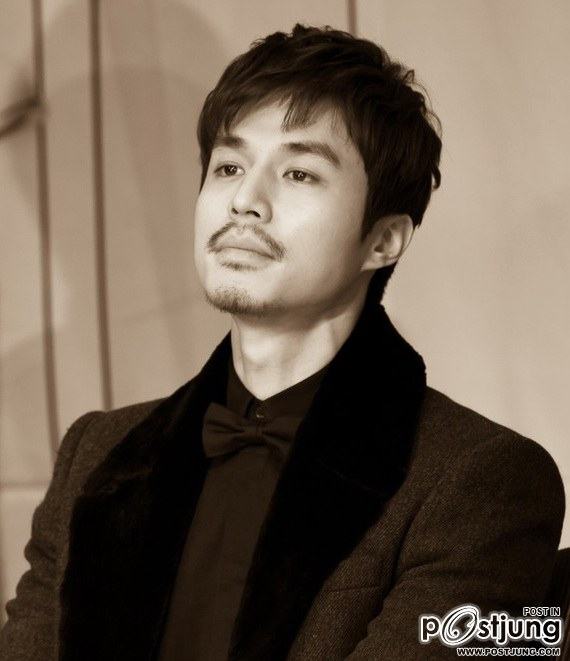 ปากน่า...มากๆ ลี ดอง วุก