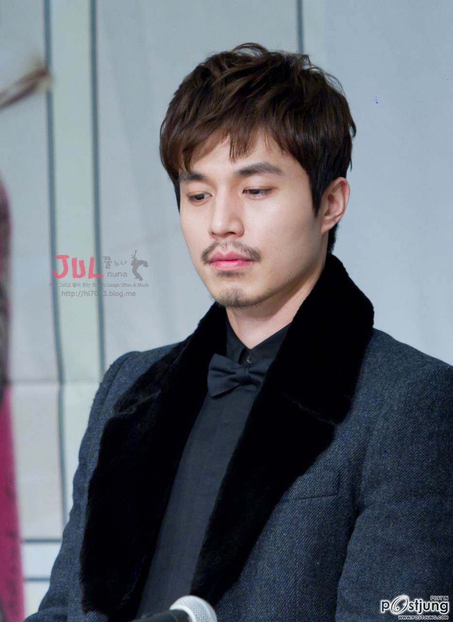 ปากน่า...มากๆ ลี ดอง วุก