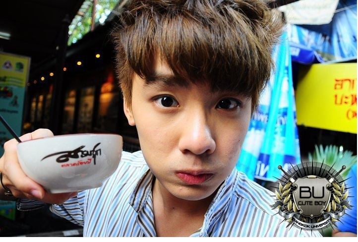 BU CUTE BOY หนุ่มหล่อ น่ารัก ของม.กรุงเทพ