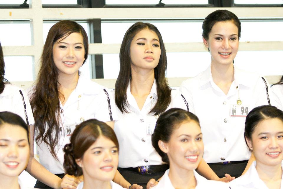 หนุ่ม สาว ดาว/เดือน สวนดุสิต