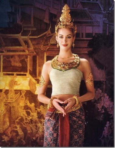 ชุดไทย สร้างสรรค์