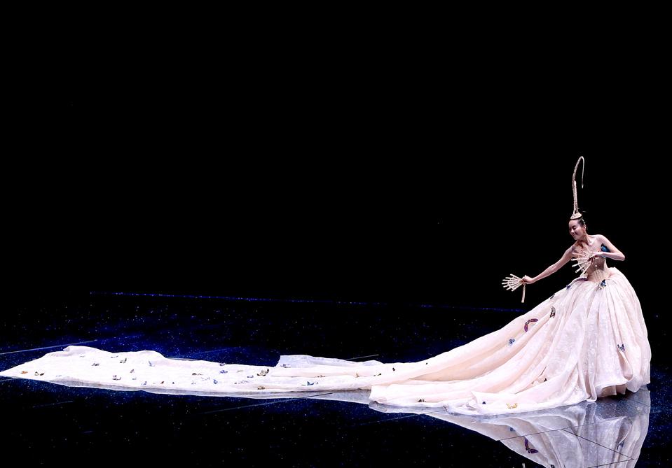 ชุดประจำชาติจีนเริ่ดๆ