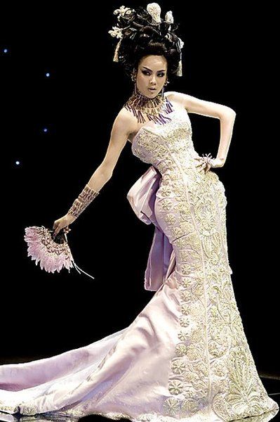 ชุดประจำชาติจีนเริ่ดๆ