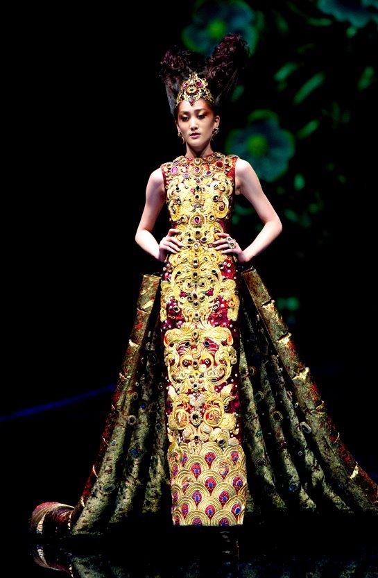 ชุดประจำชาติจีนเริ่ดๆ