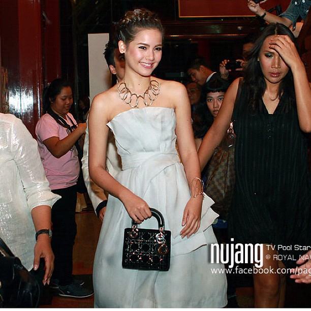 ญาญ่า อุรัสยา Instagram