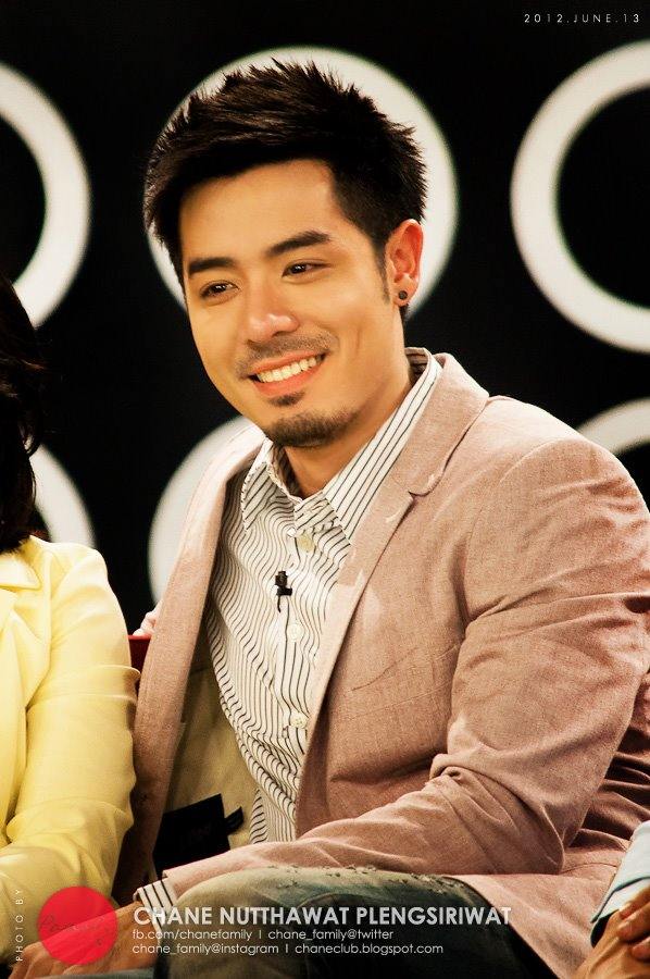 พี่เชนหล่อเน๊อะ