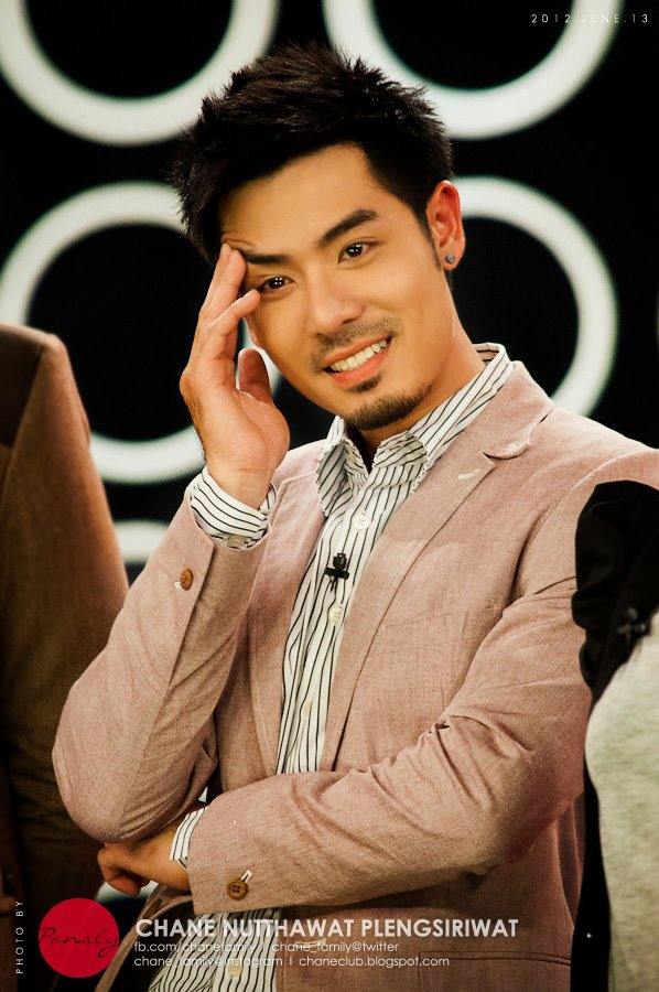 พี่เชนหล่อเน๊อะ