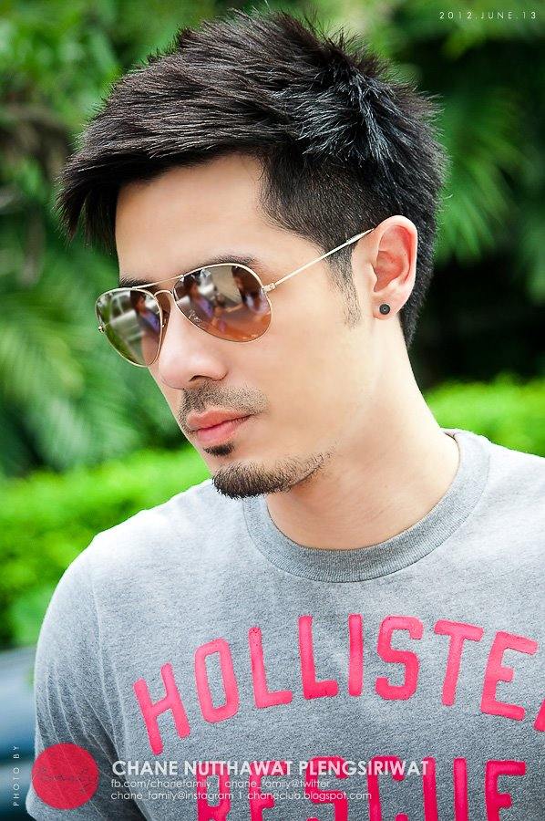 พี่เชนหล่อเน๊อะ