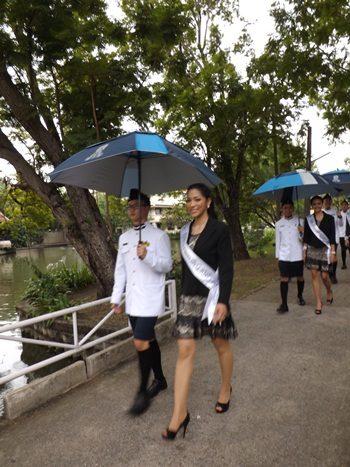 ขอเชิญร่วมโหวตผู้เข้าประกวดนางสาวไทย 2555