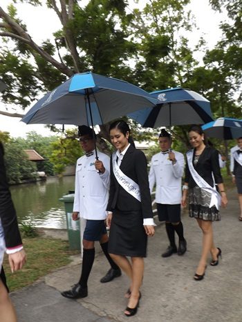 ขอเชิญร่วมโหวตผู้เข้าประกวดนางสาวไทย 2555