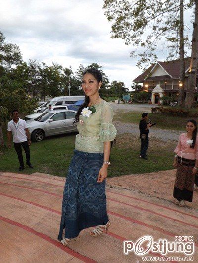 ขอเชิญร่วมโหวตผู้เข้าประกวดนางสาวไทย 2555