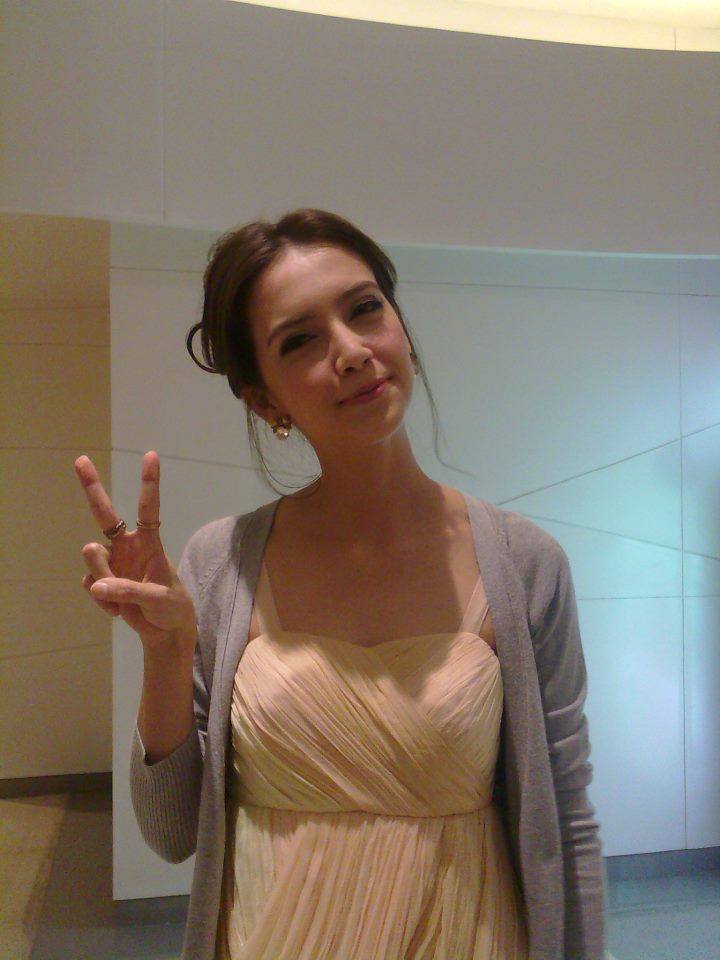 ซาร่า เล็กจ์