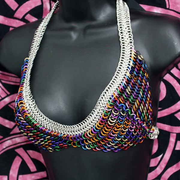 แฟชั่น บิกินี่ สายโซ่สีสดใส เก๋ไก๋เกินห้ามใจ