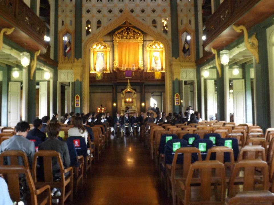 ผู้เข้าประกวดนางสาวไทย เยี่ยมชมโรงเรียนวชิราวุธ วิทยาลัย