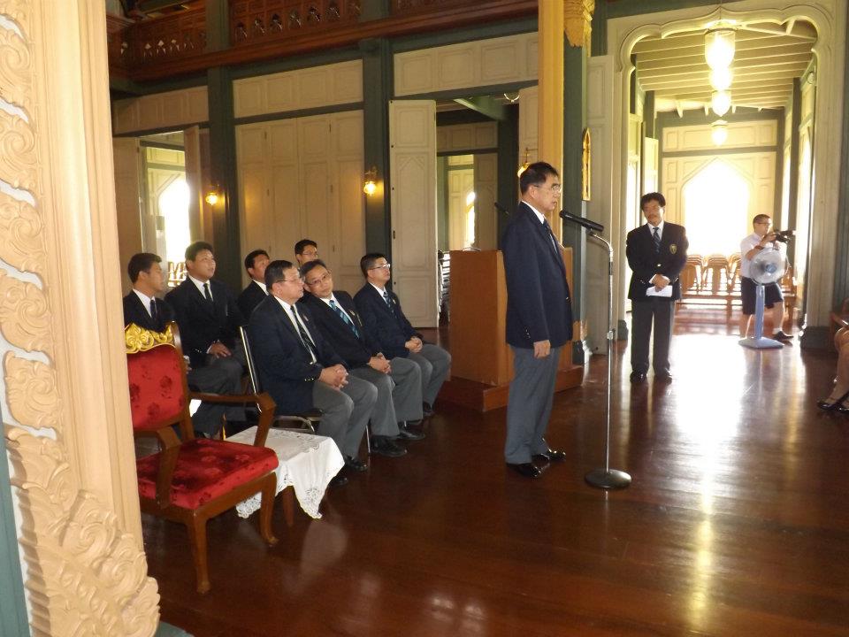 ผู้เข้าประกวดนางสาวไทย เยี่ยมชมโรงเรียนวชิราวุธ วิทยาลัย