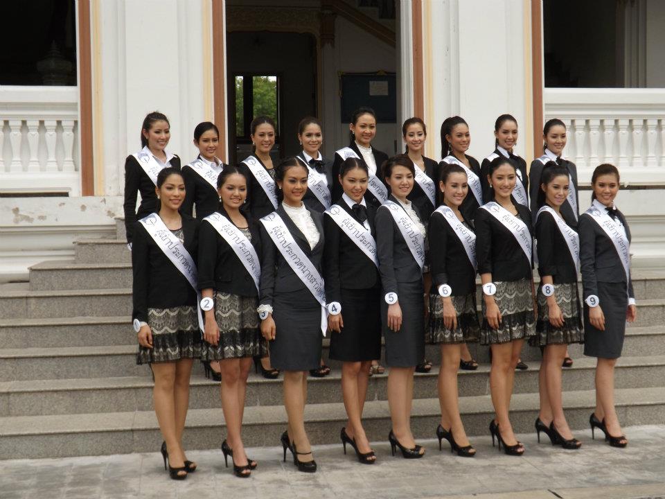 ผู้เข้าประกวดนางสาวไทย เยี่ยมชมโรงเรียนวชิราวุธ วิทยาลัย