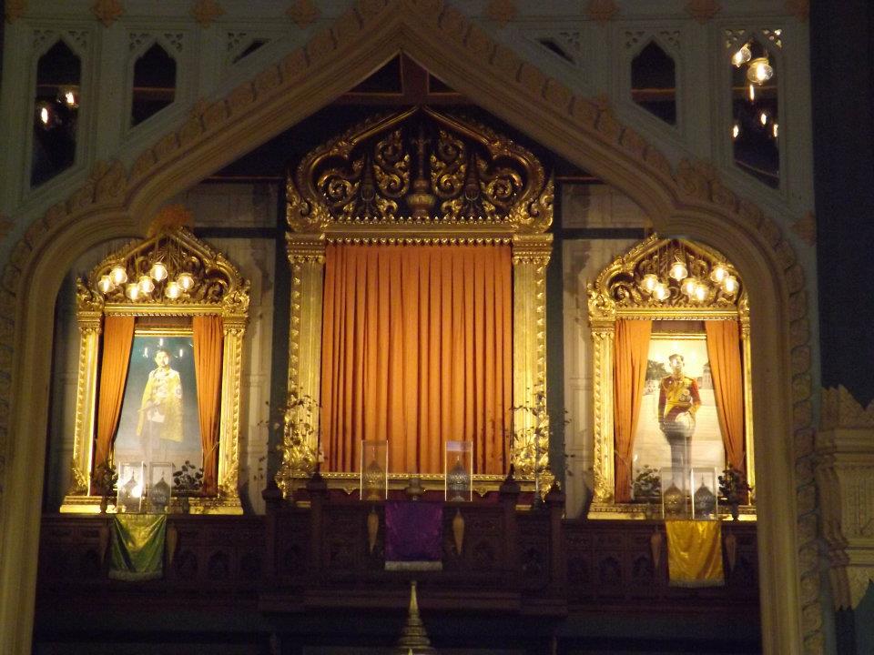 ผู้เข้าประกวดนางสาวไทย เยี่ยมชมโรงเรียนวชิราวุธ วิทยาลัย