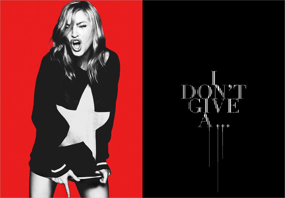 MDNA Tour Book เลอค่าน่าสะสม