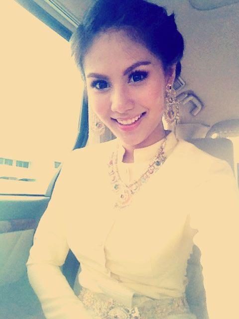 น้องแนน สุพัตรา จูเจริญ รองMUT2012 ในชุดไทย