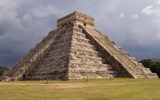 8. Chichen Itza (Mexico)