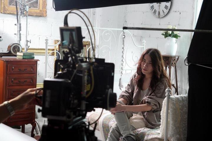 ซิน (singular) ลุยเดี่ยวทำเพลงประกอบภาพยนตร์ "คืนวันเสาร์ถึงเช้าวันจันทร์"