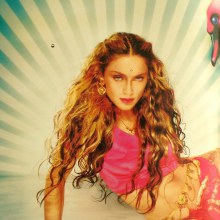 Madonna Drowned World Tour Book เลอค่าน่าสะสม