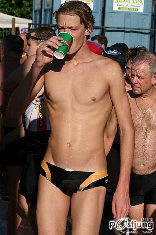 นักกีฬาเซ็กซี่ ๑๐