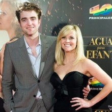 Reese Witherspoon เปิดบ้านพักต่างอากาศสุดหรูที่แคลิฟอร์เนีย ให้กับ Robert Pattinson
