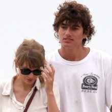 Taylor Swift: Sailboat Ride with Conor Kennedy!