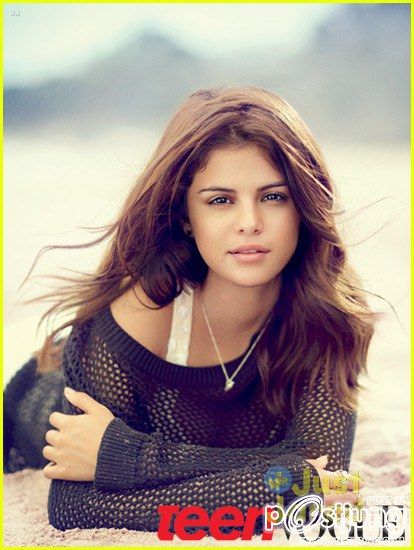 Selena Gomez is a jean shirt queen on the September 2012 cover of Teen