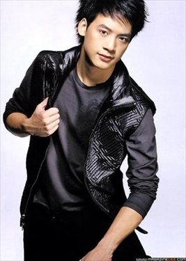 ตะลึง.. ryosuke irie นักว่ายน้ำญี่ปุ่น หน้าเหมือน บี้ สุกฤษฎิ์