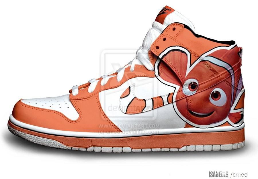 รองเท้า Nike สไตล์ การ์ตูน
