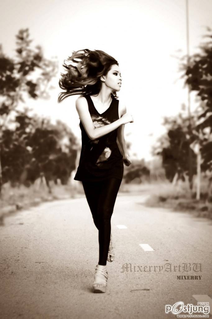 รุ่นพี่ม.กรุงเทพสวยเวอร์จนไม่อยากเชื่อว่าเธอเป็นBoy