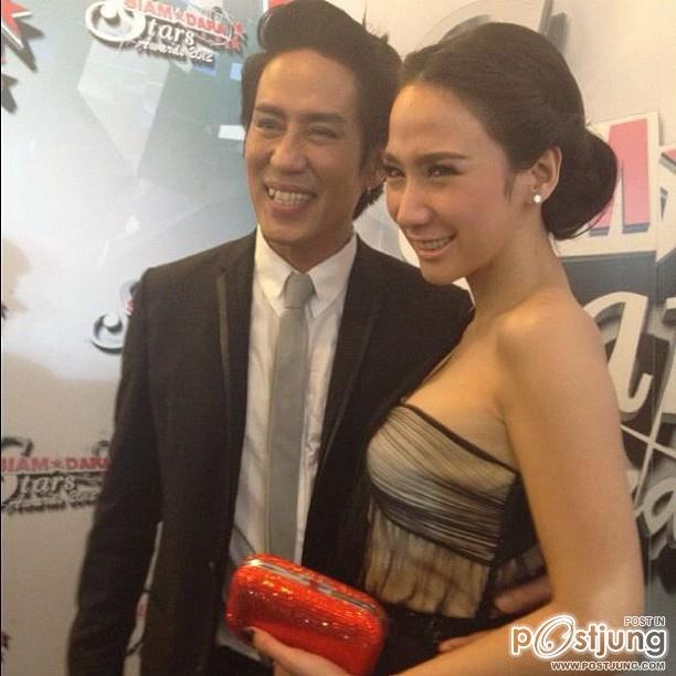 เปิดคลังกระเป๋าราคาหลายล้าน ของ Superstar "อั้ม พัชราภา"!!