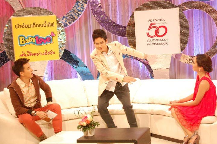 เก้า-จิรายุ @ รายการ Star Stage 5-8-55