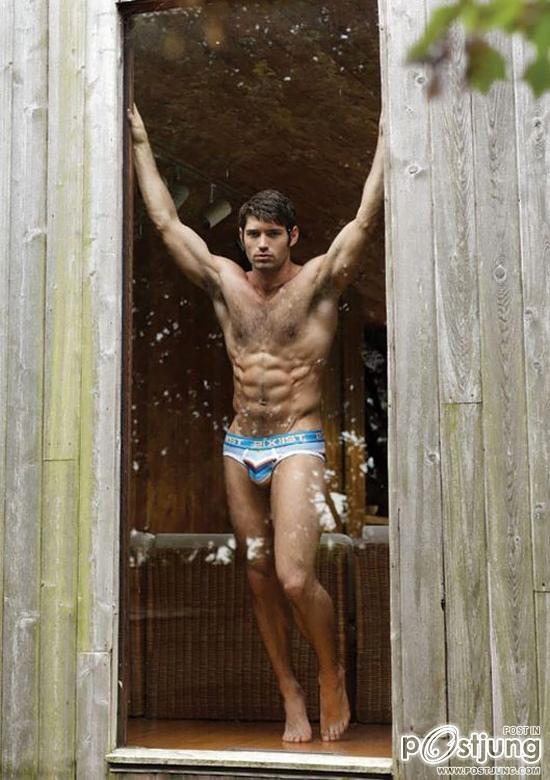 Bo Roberts @ DNA Magazine # 151