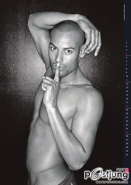 Cosmopolitan Calendar 2013