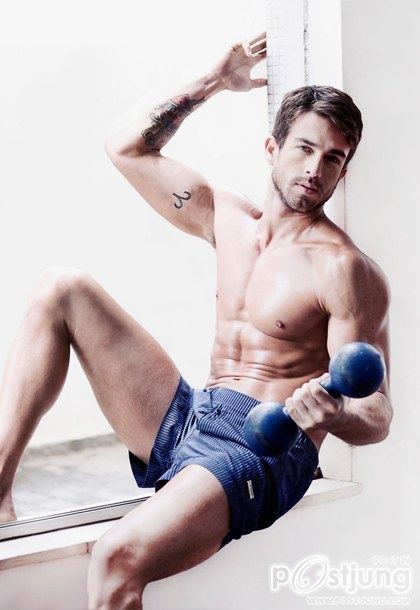 Erasmo Viana for New Captain&rsquo;s New Line New Flame : HQ images