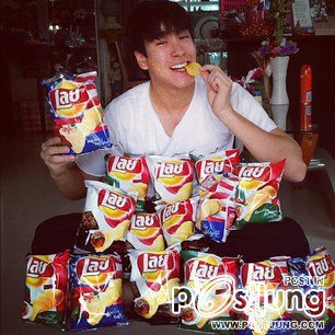 Instagram  ดารา& Lays