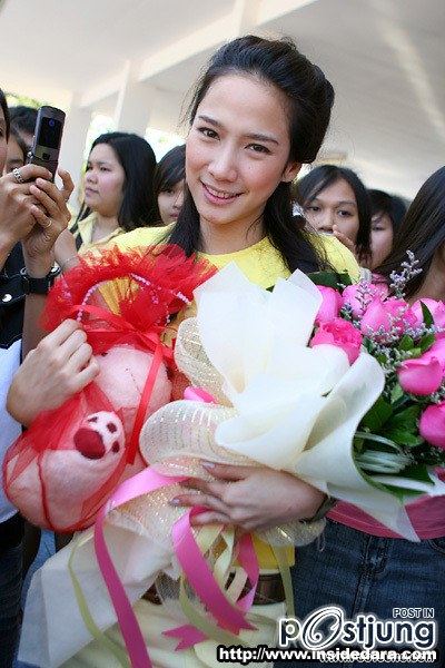 พี่อั้ม คนสวย ฝากโหวต