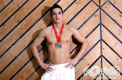 Marcel Nguyen นักยิมนาสติกที่หล่อละลายใจในโอลิมปิก 2012