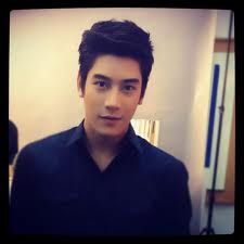 เคน ภูภูมิ ดาราไฟแรง!