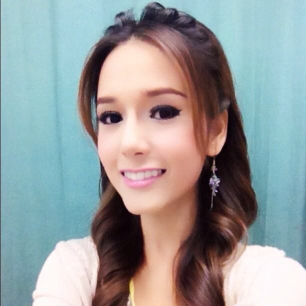 'ส้ม'ศึกษารักครั้งใหม่กับหนุ่มสิงคโปร์