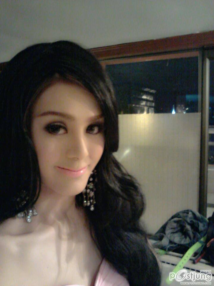 เธอ...มีทั้งความหล่อ และความสวย ภายในตัว