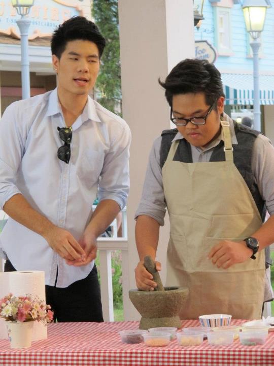 [Ts8] โดม & แกงส้ม @ รายการครัวอินดี้ (23-06-55)