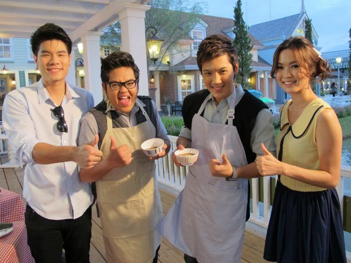 [Ts8] โดม & แกงส้ม @ รายการครัวอินดี้ (23-06-55)