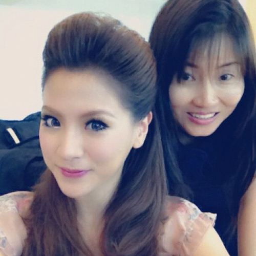 คอลเลคชั่น คู่แม่ &ndash; ลูกดารา สวยสดใสไม่แพ้กัน